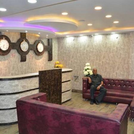 Hotel Natraj Sasarām Екстериор снимка