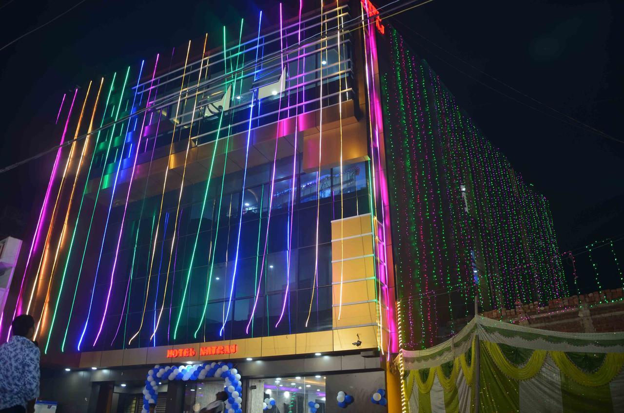 Hotel Natraj Sasarām Екстериор снимка