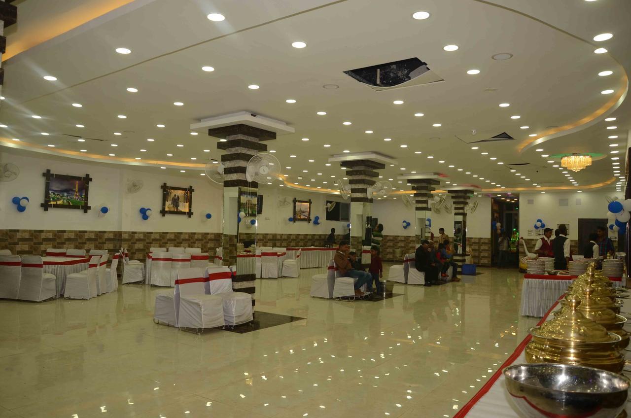 Hotel Natraj Sasarām Екстериор снимка