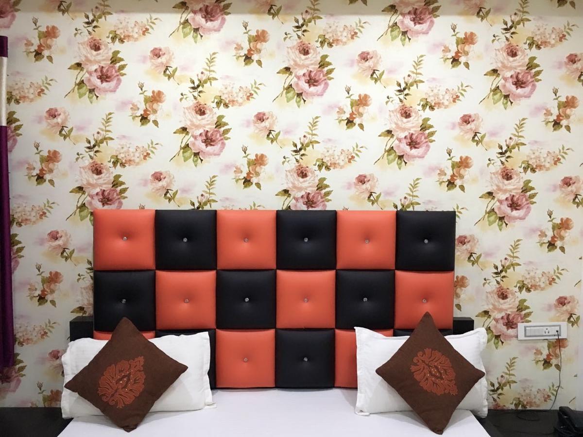 Hotel Natraj Sasarām Екстериор снимка